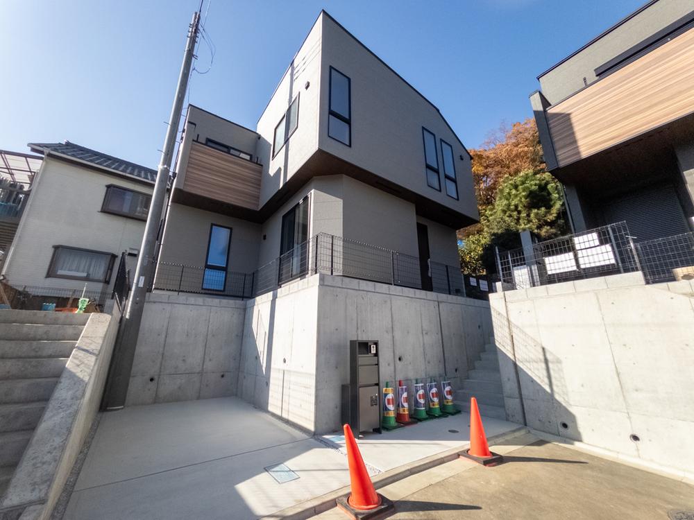 東京都多摩市和田