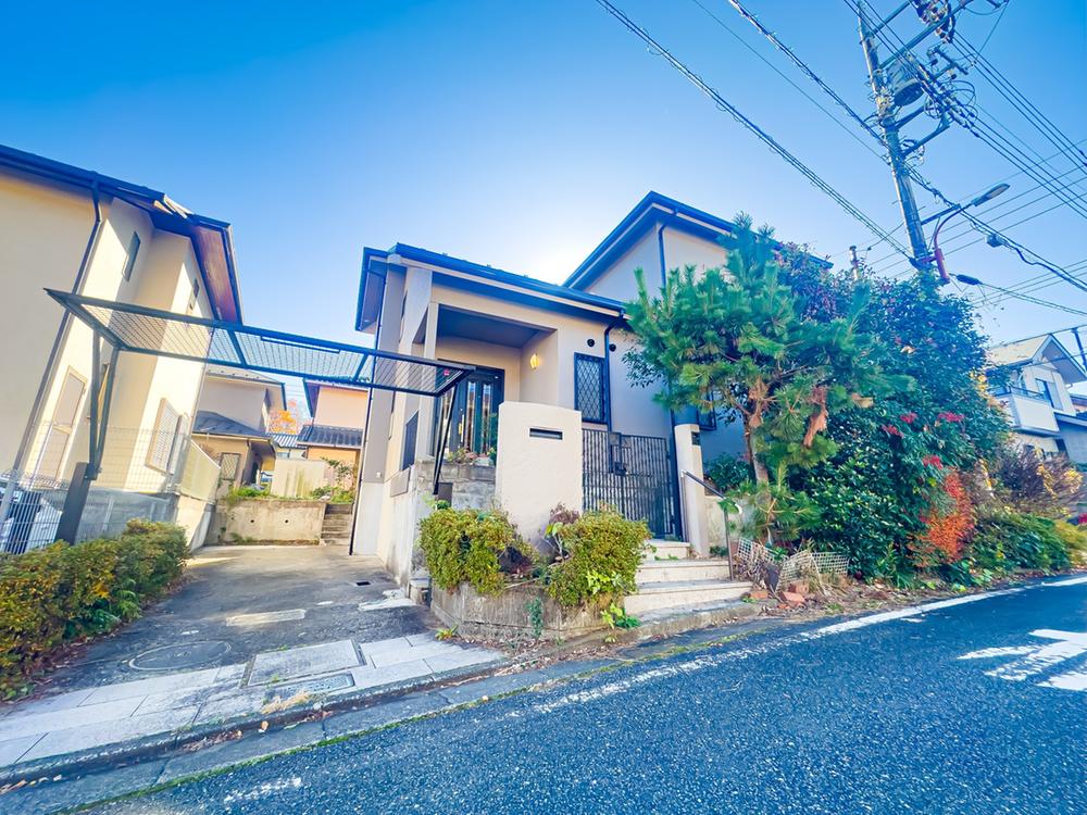 東京都八王子市元八王子町２丁目