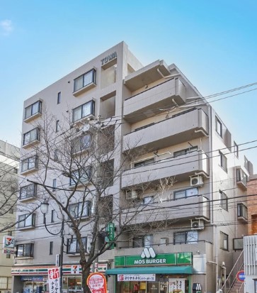 【子供の独立に合わせて、妻と二人の新居を探したい】～電話対応から雰囲気も良かった担当の畑福さんは専門的なベテラン感もありつつ、物腰も柔らかで大変好印象でした。今後不動産検討している知人いれば必ず畑福さんをオススメしたいです。～