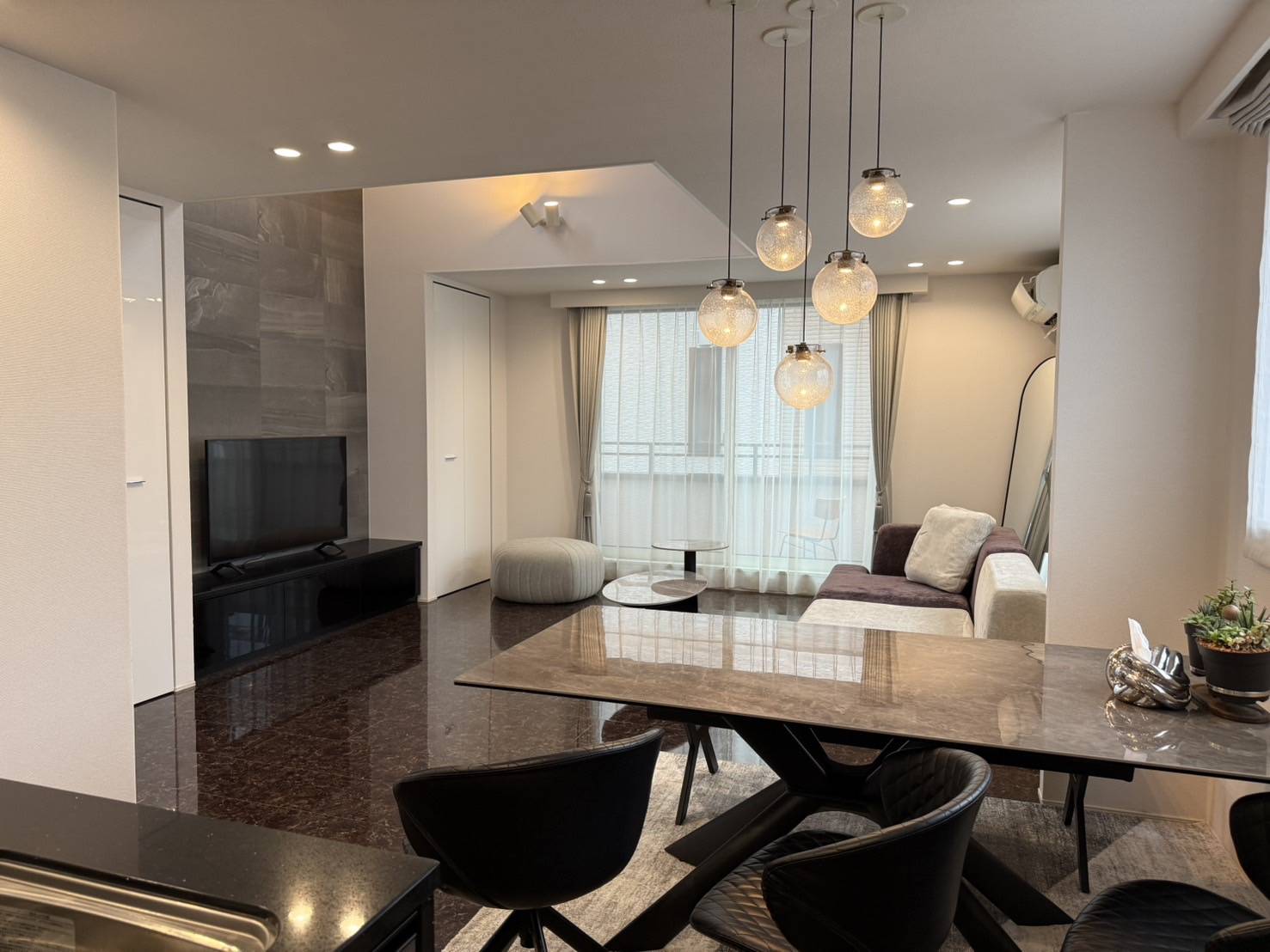 【永住権を持たない私でも購入できたのは日高さんのサポートのおかげです】~難しい条件であることは承知していましたが、帰国までに契約が間に合わない状況でもうまく取り計らっていただき気に入った物件を買い逃すことなく契約できました~