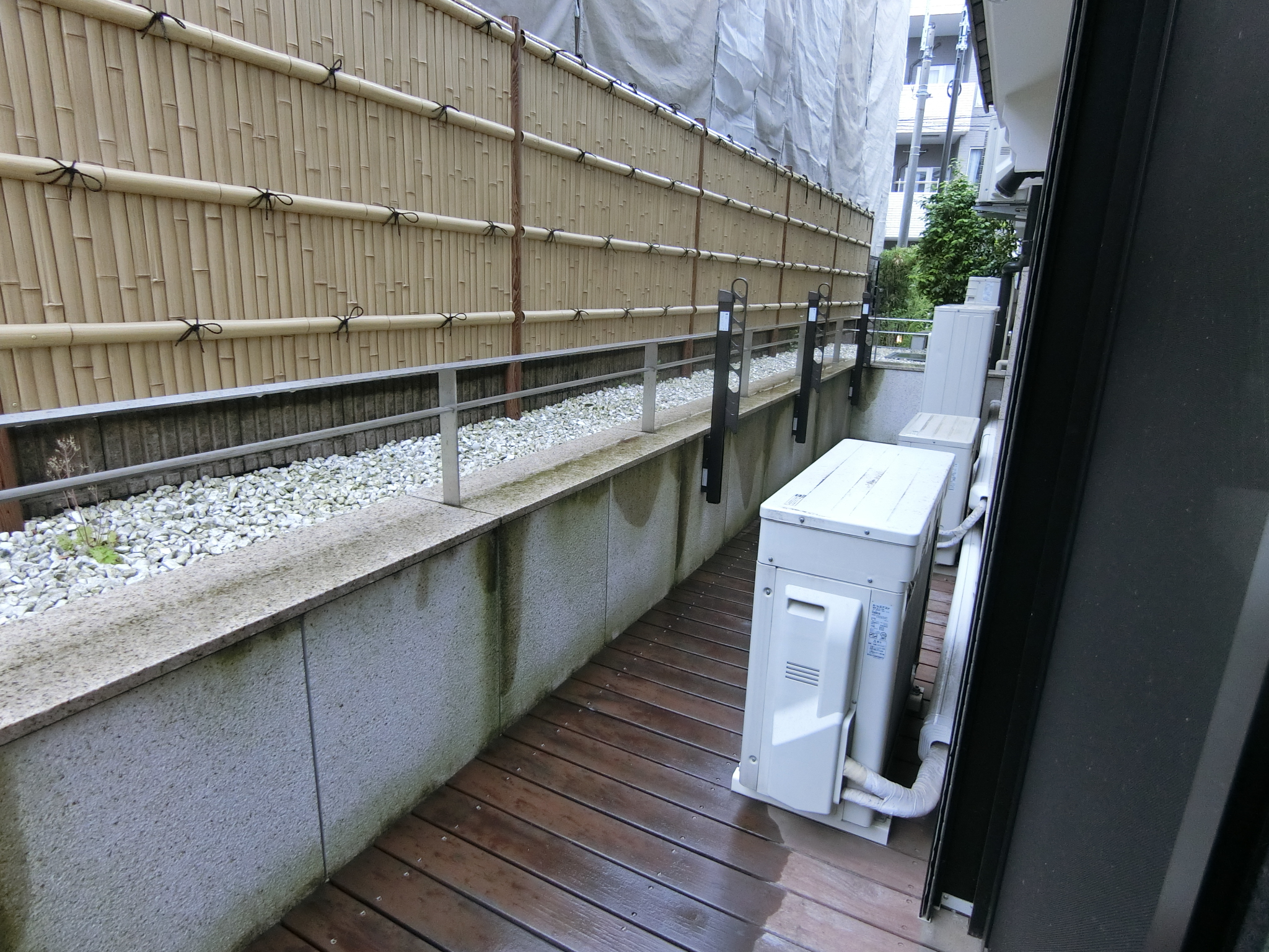 1階ウッドデッキ