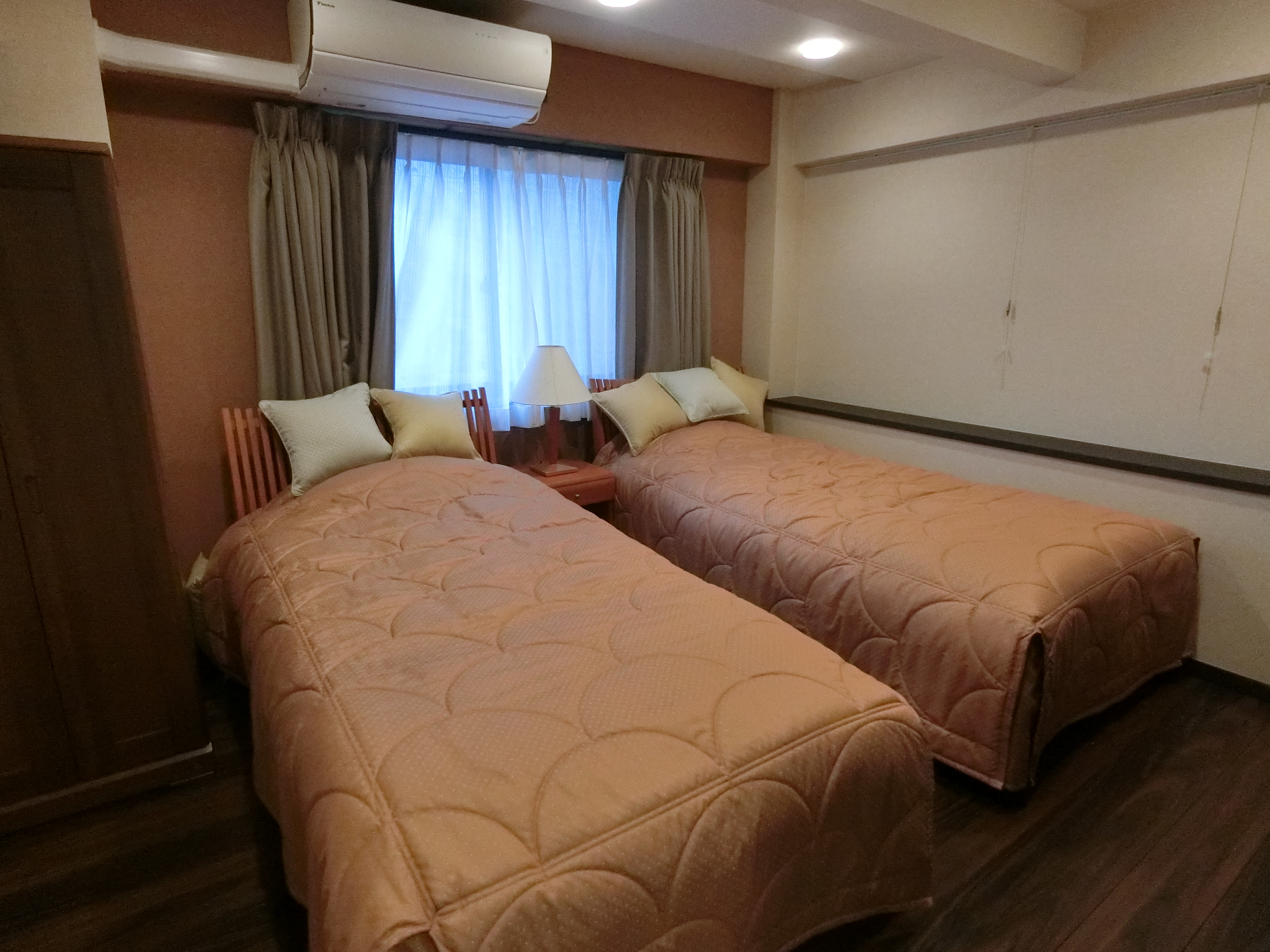 2階洋室約7.9帖