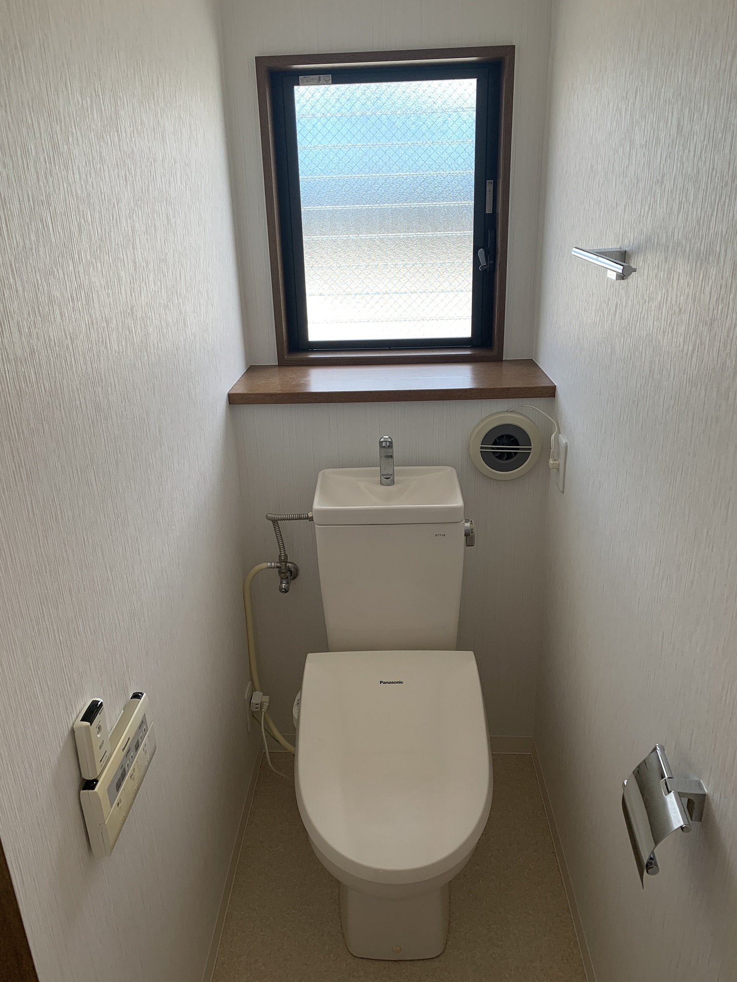 トイレは2か所ございます!