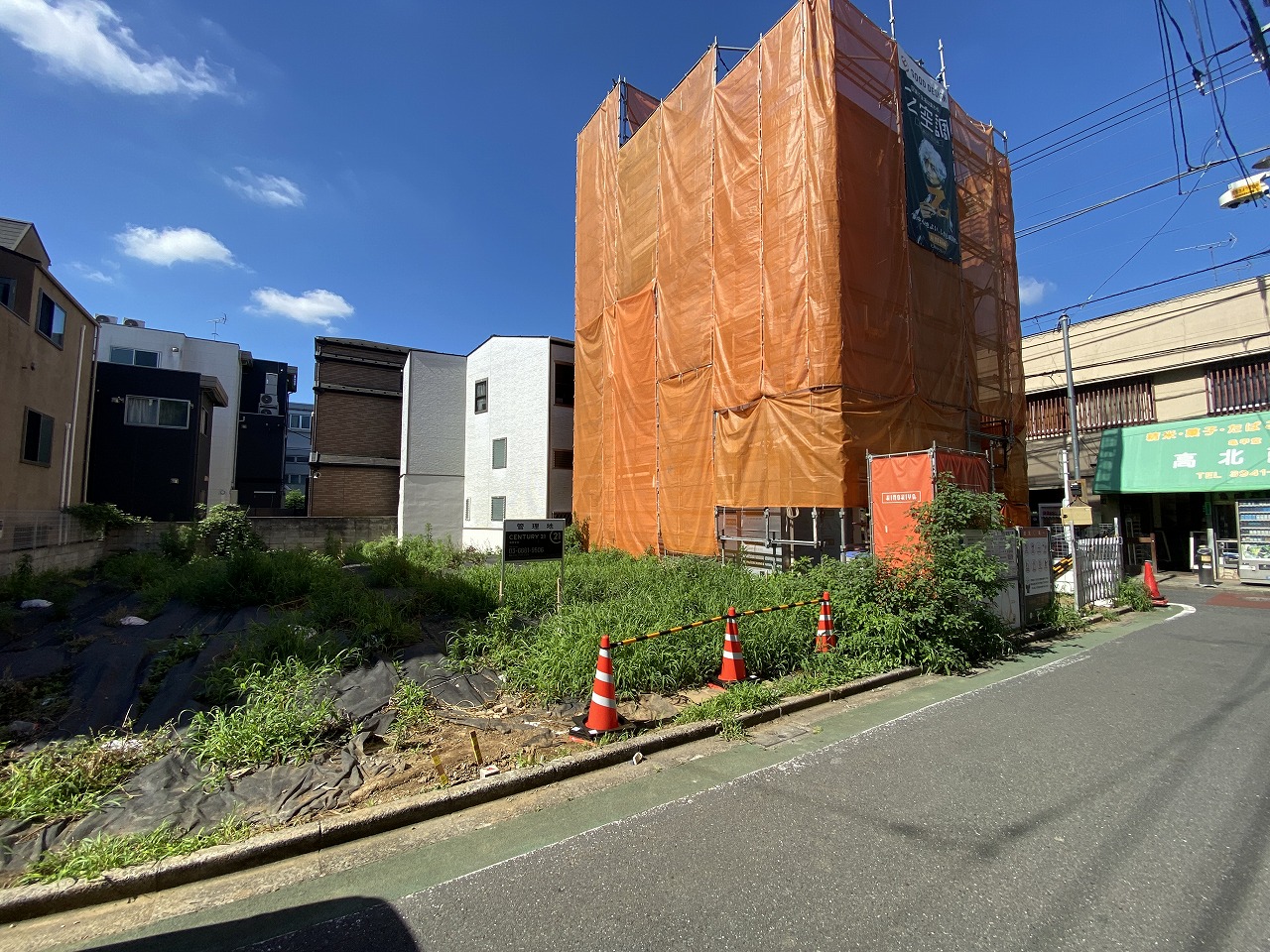 落ち着いた住宅街となります!!