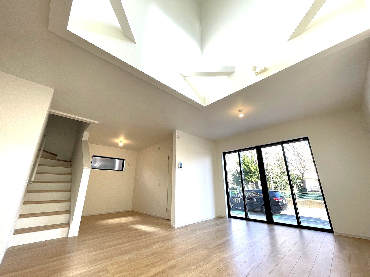 物件画像 埼玉県吉川市中曽根2丁目