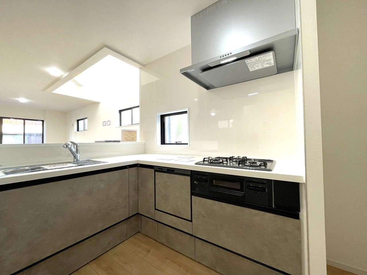 物件画像 埼玉県草加市苗塚町