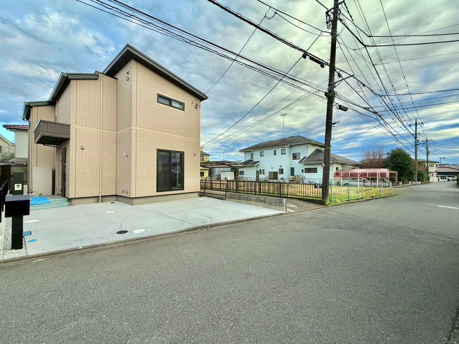 東京都町田市木曽西５丁目