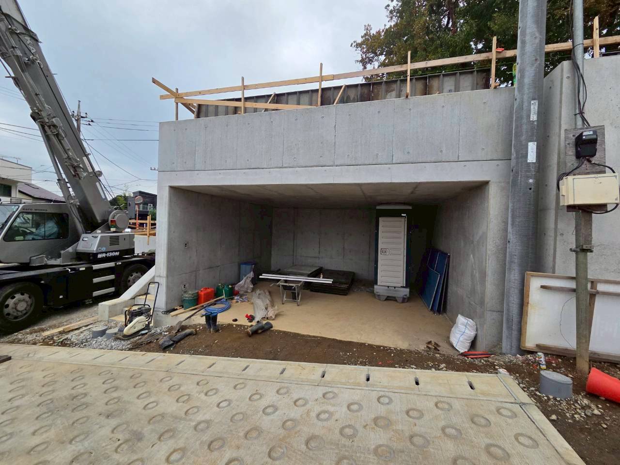 神奈川県川崎市多摩区南生田１丁目