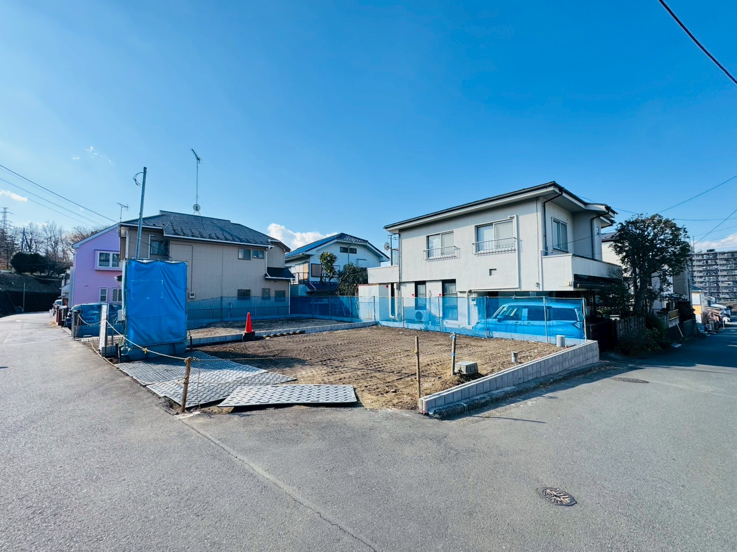 神奈川県座間市明王