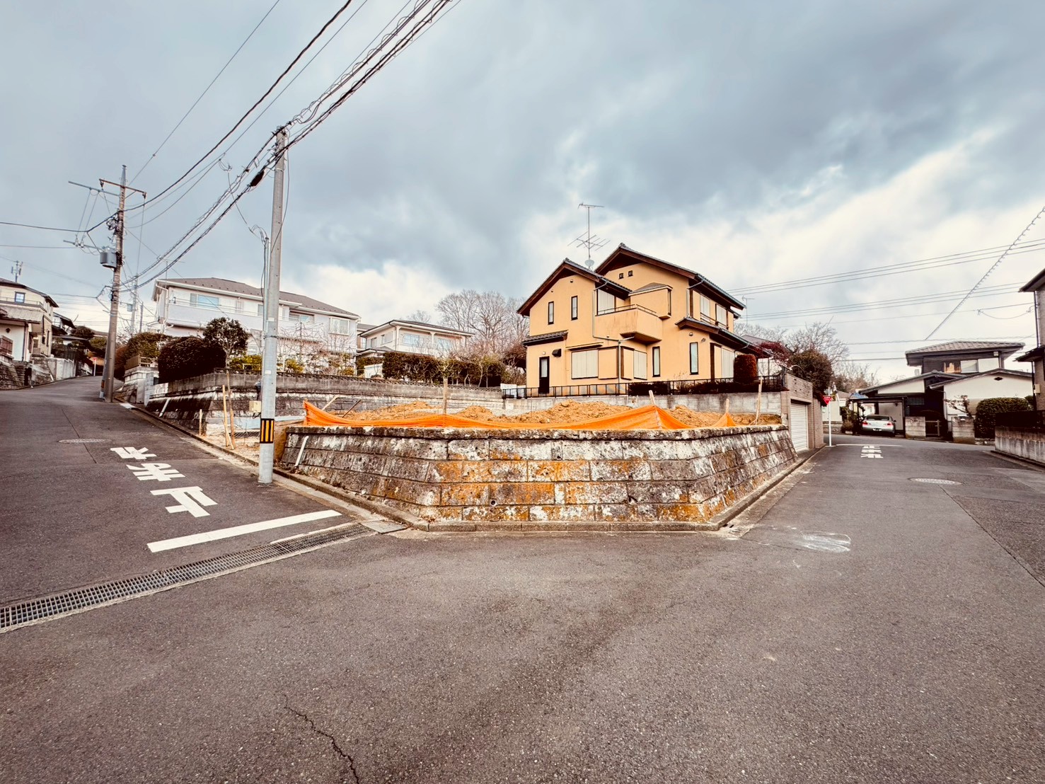 東京都八王子市長房町