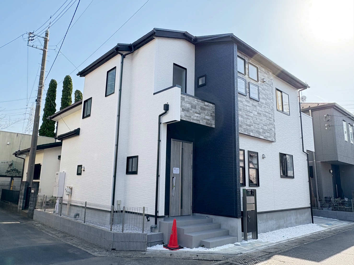 神奈川県相模原市緑区西橋本３丁目