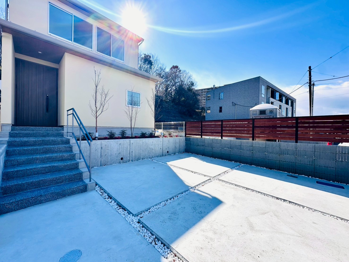 東京都八王子市下柚木２丁目