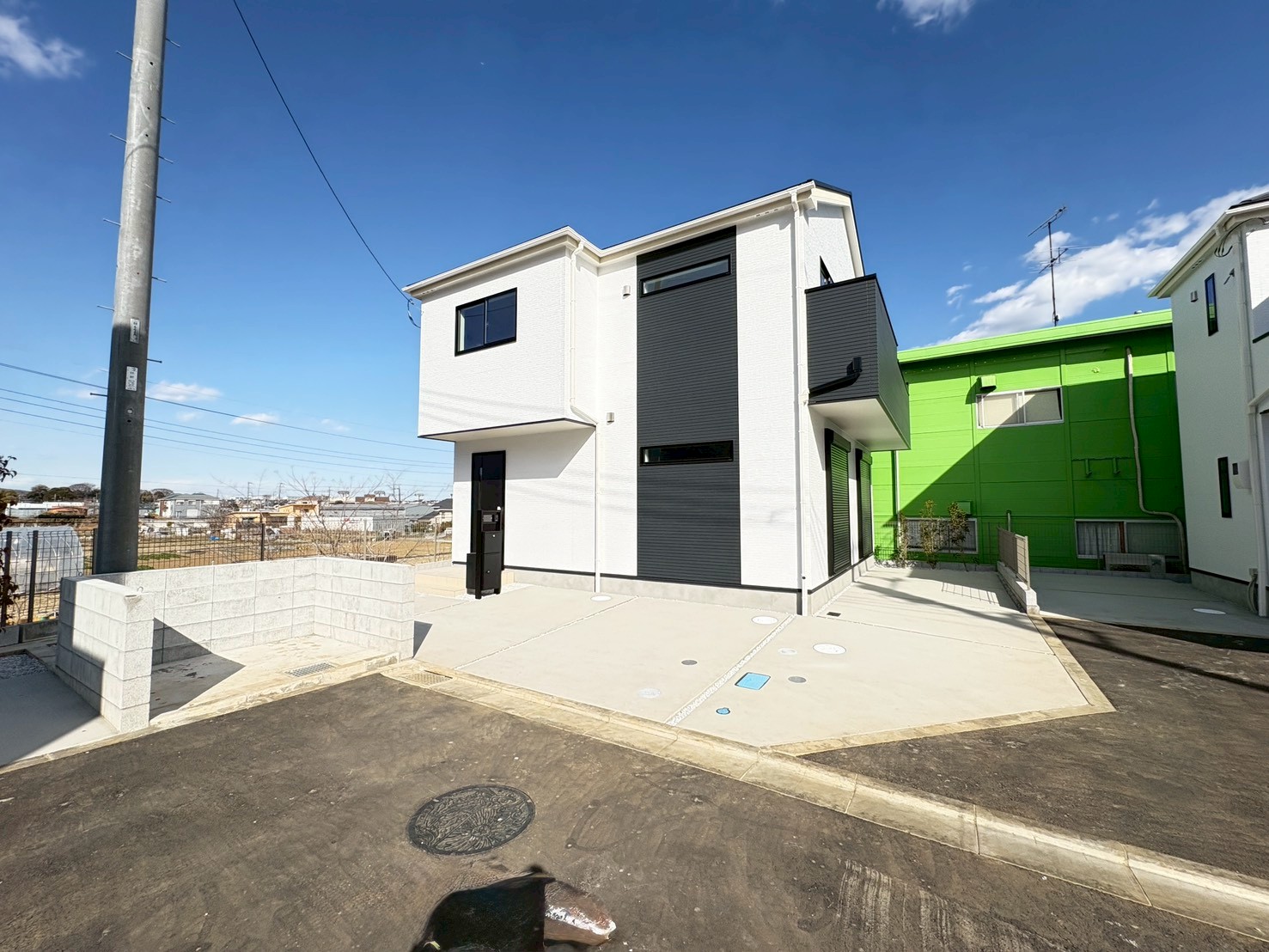 神奈川県厚木市林３丁目