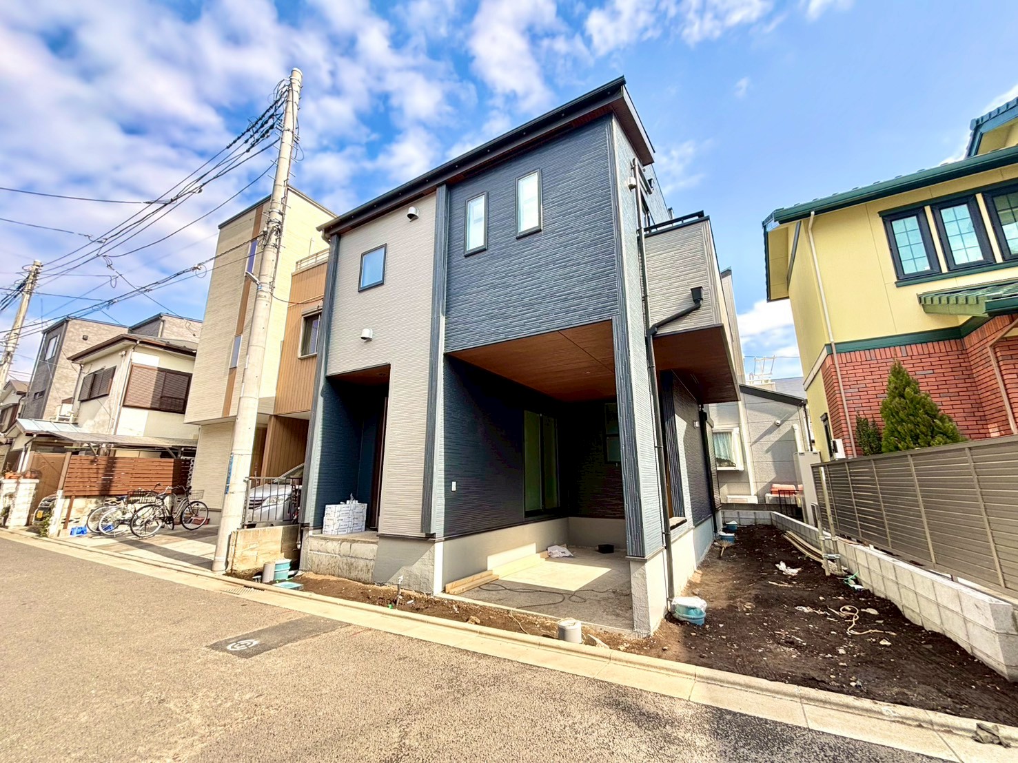 神奈川県大和市中央林間西４丁目