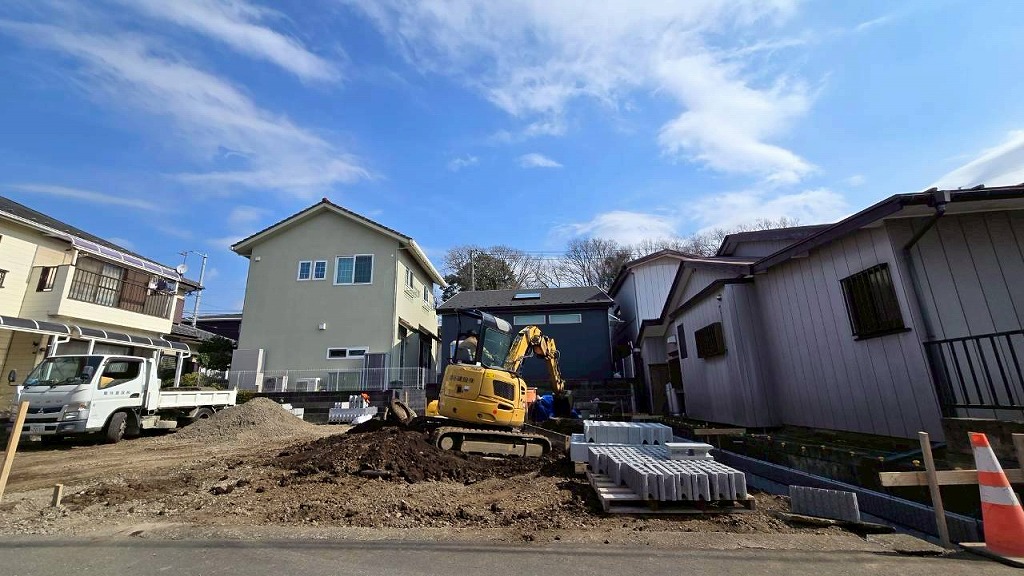 神奈川県座間市入谷西２丁目