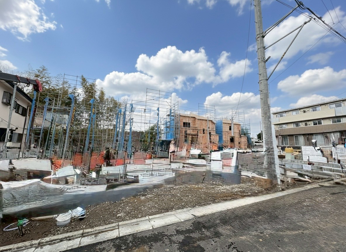 神奈川県綾瀬市小園