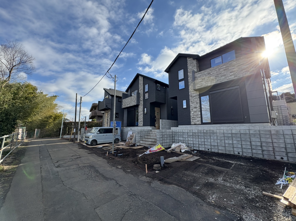 東京都稲城市平尾２丁目