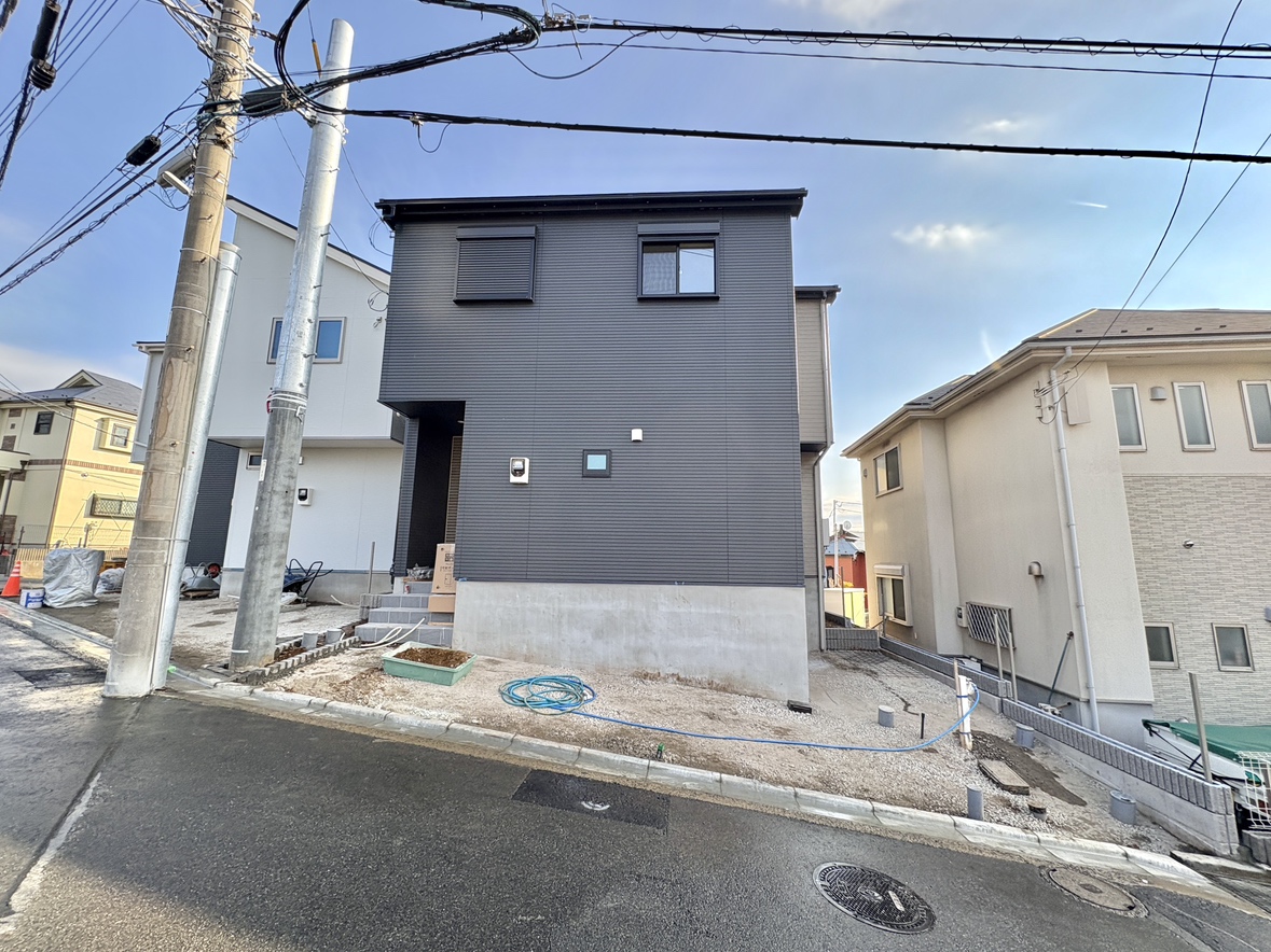 神奈川県横浜市旭区白根６丁目