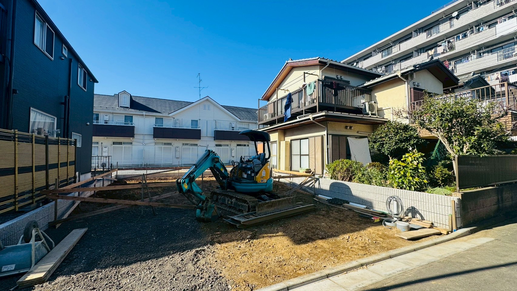 東京都日野市西平山５丁目