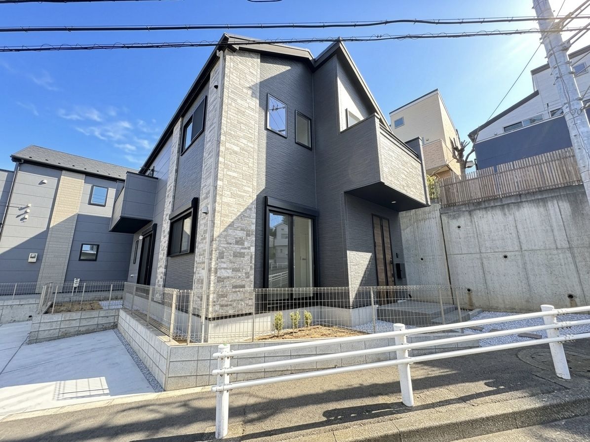 東京都稲城市平尾４丁目