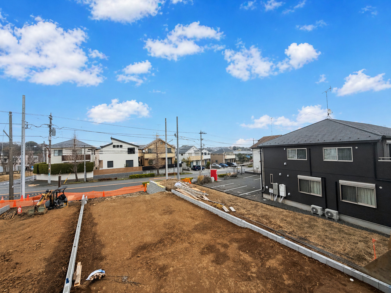 東京都町田市鶴川１丁目