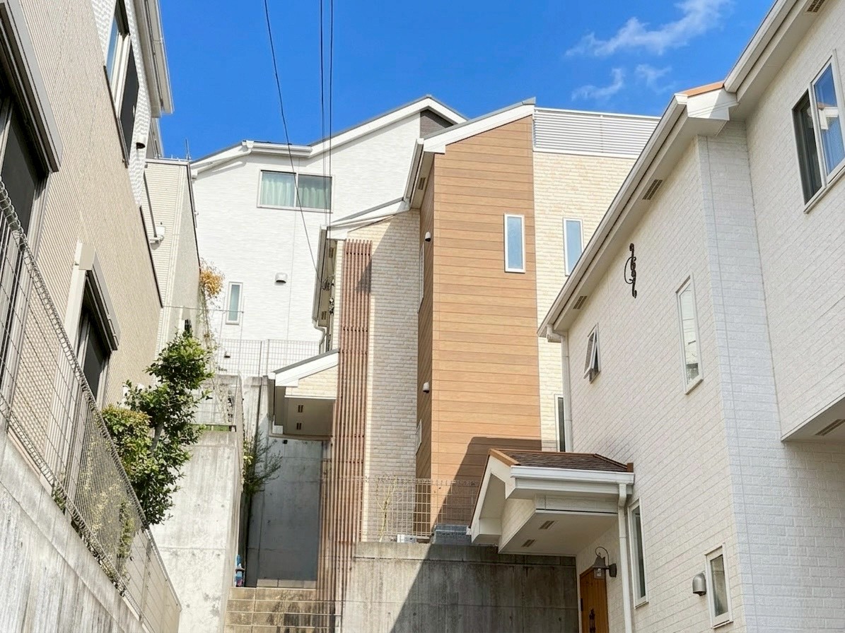 神奈川県座間市南栗原４丁目