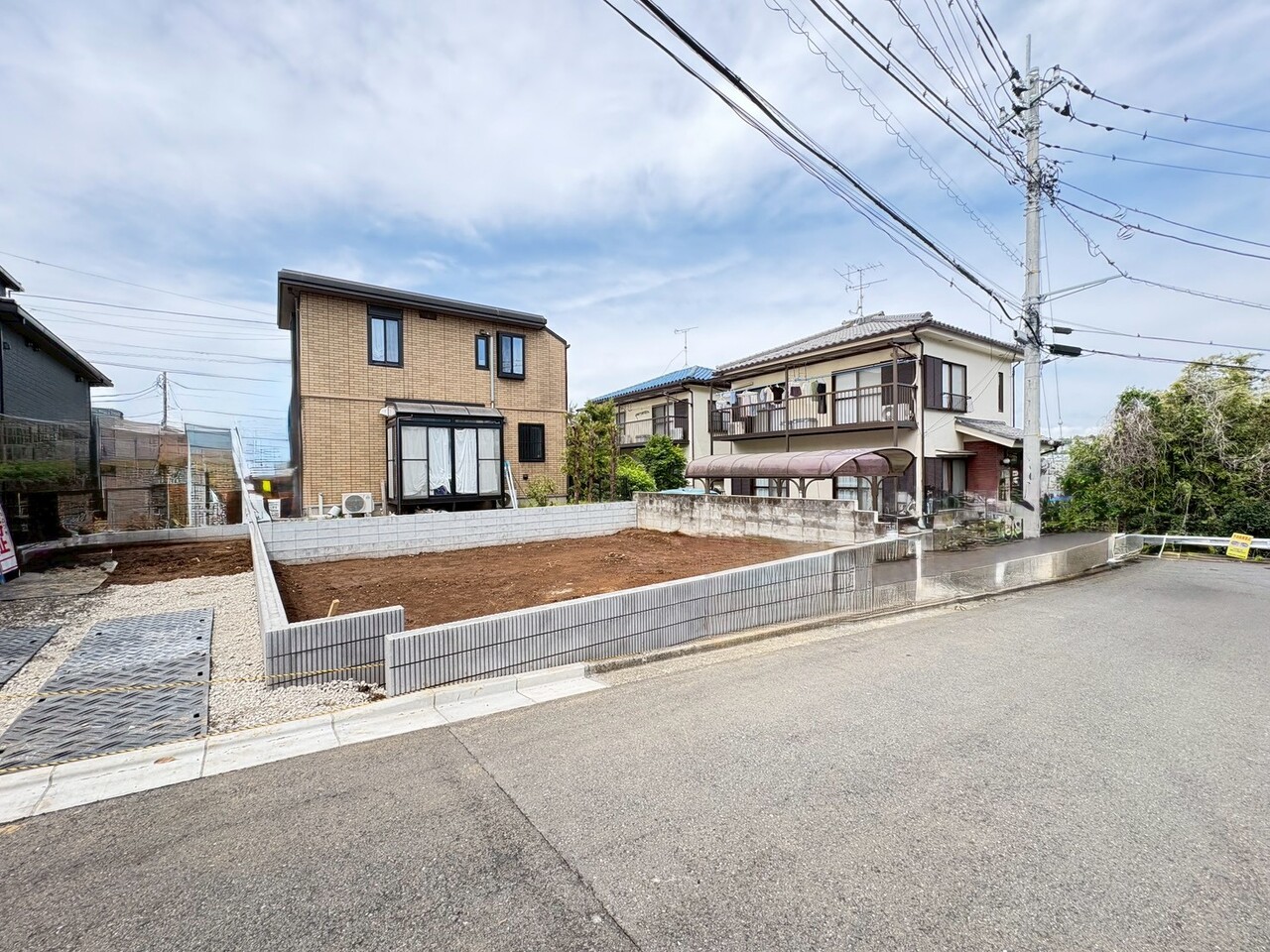 東京都町田市金井ヶ丘４丁目