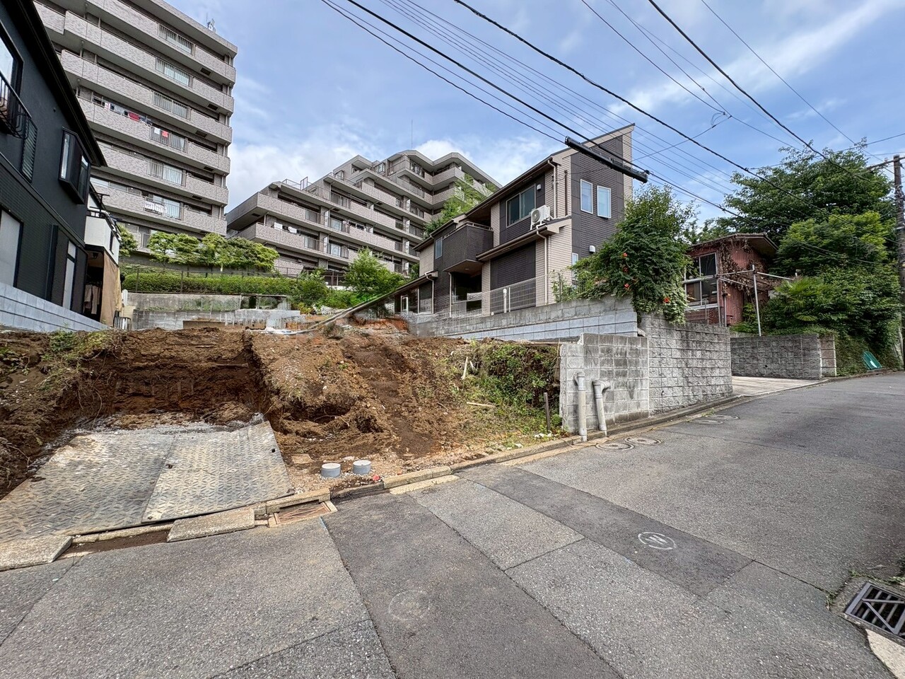 神奈川県横浜市旭区中沢１丁目
