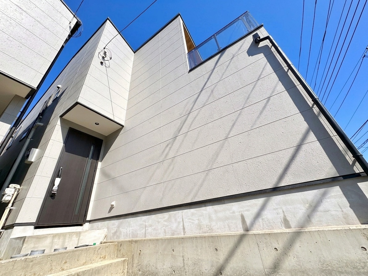 神奈川県横浜市保土ケ谷区初音ケ丘