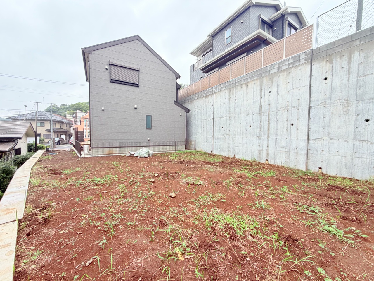東京都町田市真光寺１丁目