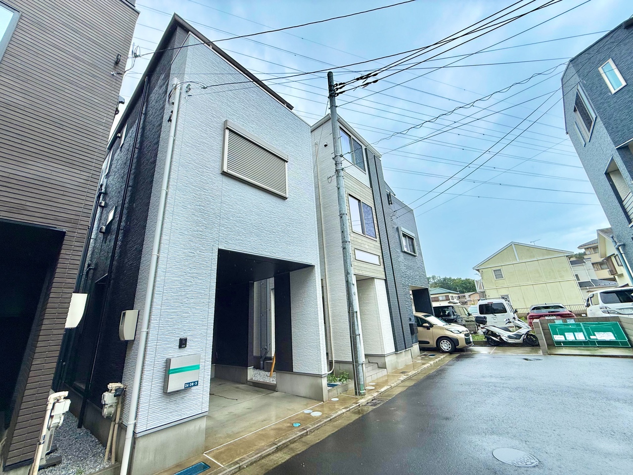 神奈川県横浜市港北区新吉田東８丁目
