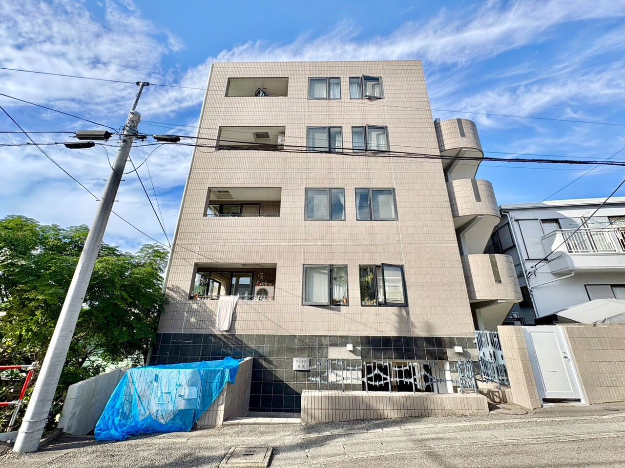 ジュネス生田