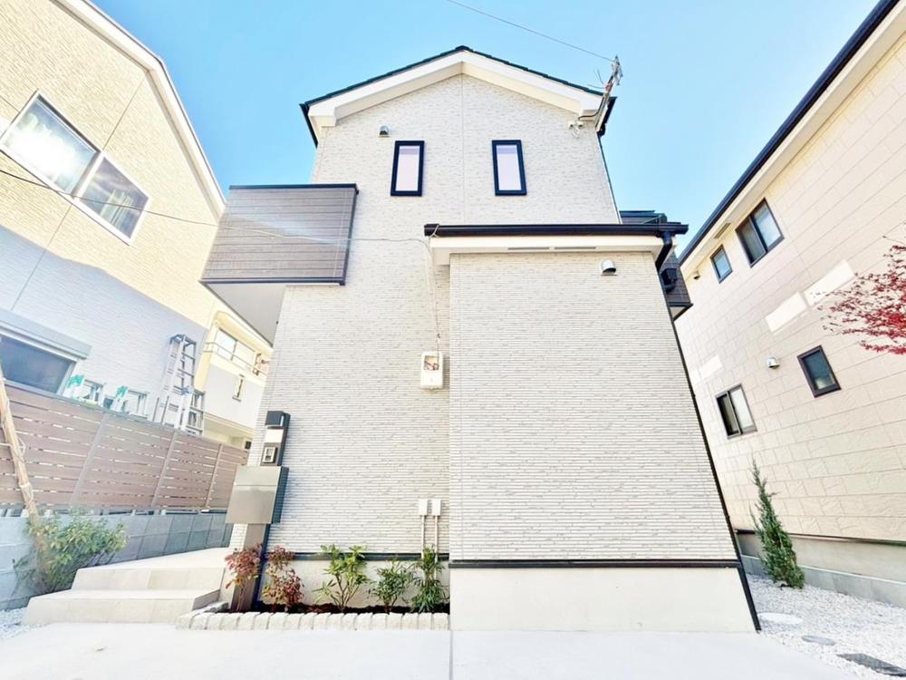 東京都西東京市谷戸町３丁目