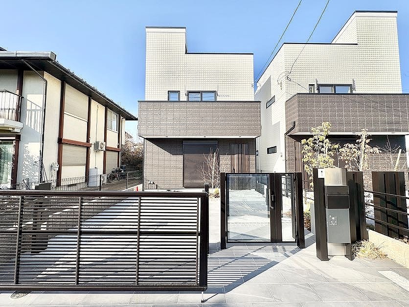 東京都西東京市栄町２丁目