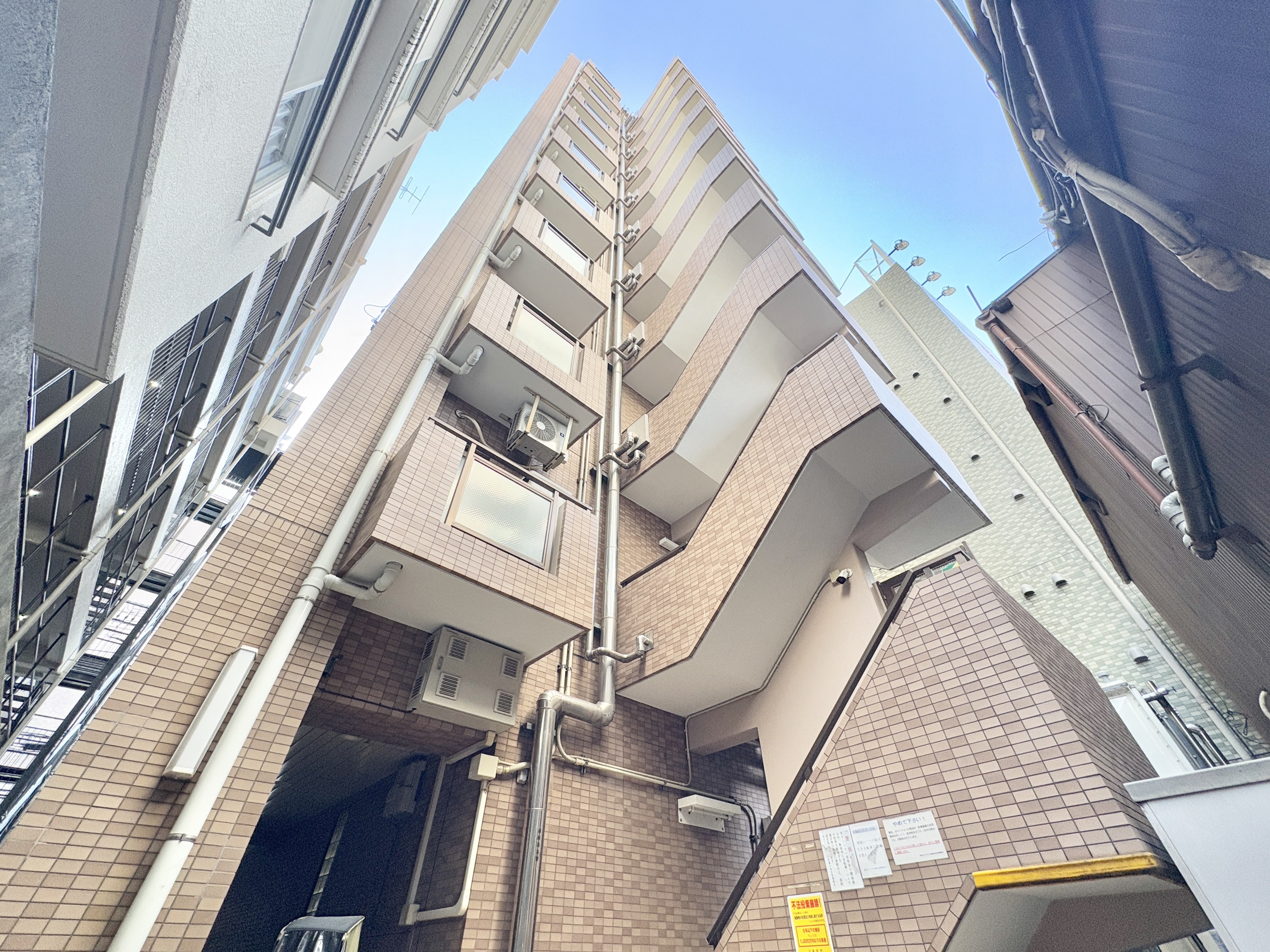 東京都小金井市本町１丁目