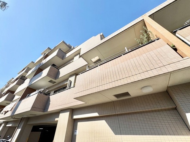 東京都板橋区坂下１丁目