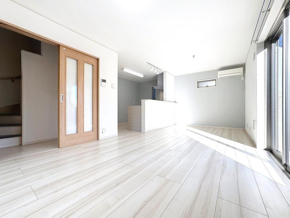 東京都足立区六木３丁目