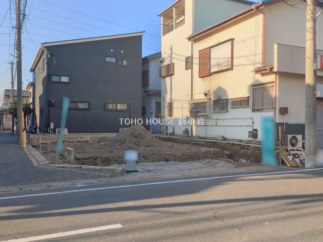 埼玉県三郷市戸ケ崎１丁目