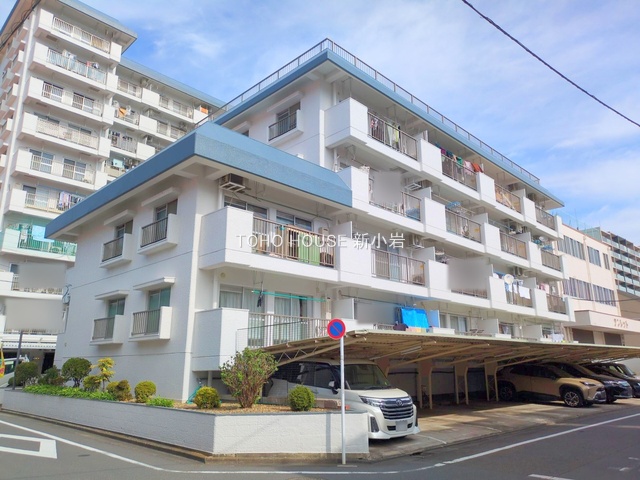 東京都足立区西新井本町２丁目