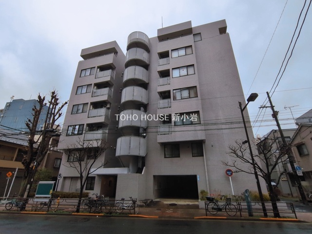 東京都台東区浅草４丁目