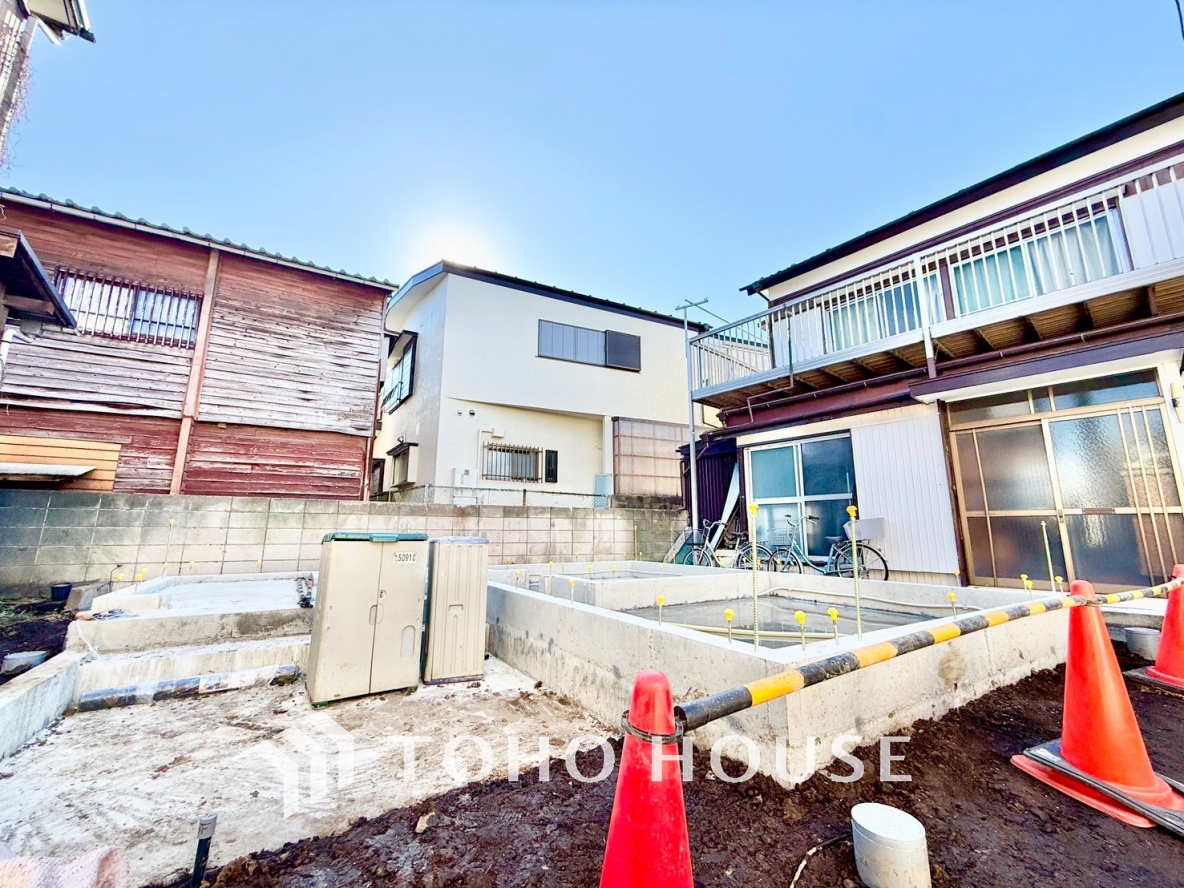 【スペシャルシーン】デイリーシーンからスペシャルシーンまで様々なシーンで使用出来る、フレキシブルで飽きのこないこの空間。僕の頭の中では大好きなソファとダイニングテーブルと家族の笑顔が広がっていた