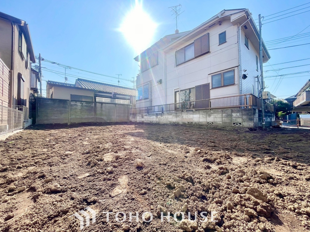東京都三鷹市中原２丁目