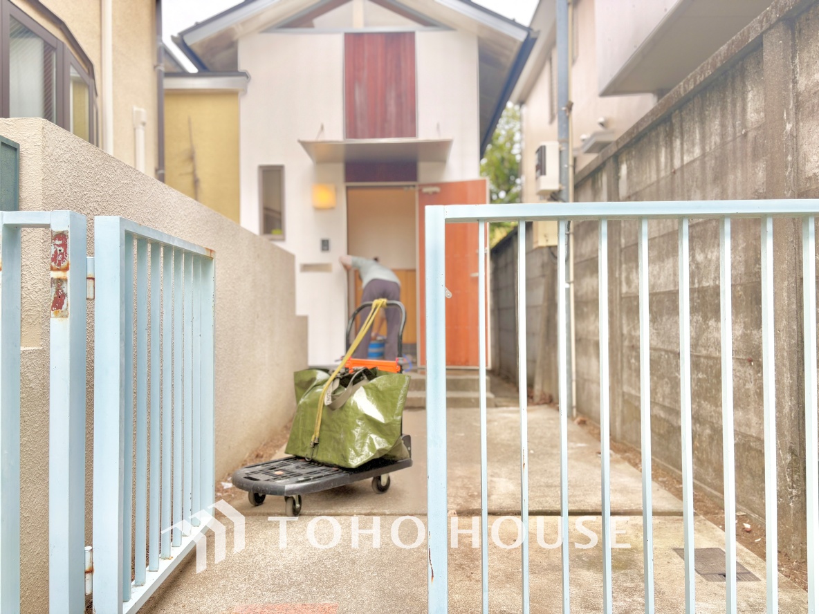 東京都三鷹市下連雀３丁目