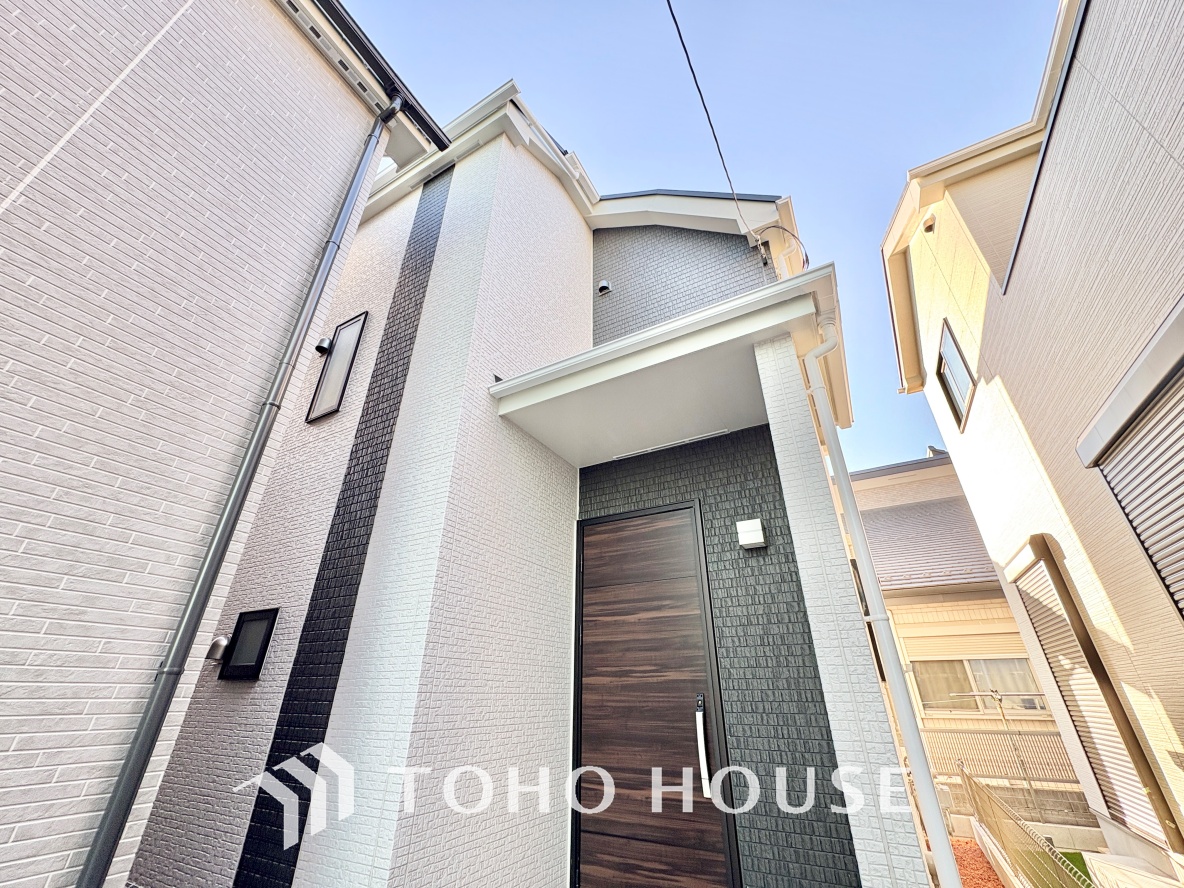 東京都足立区六木２丁目