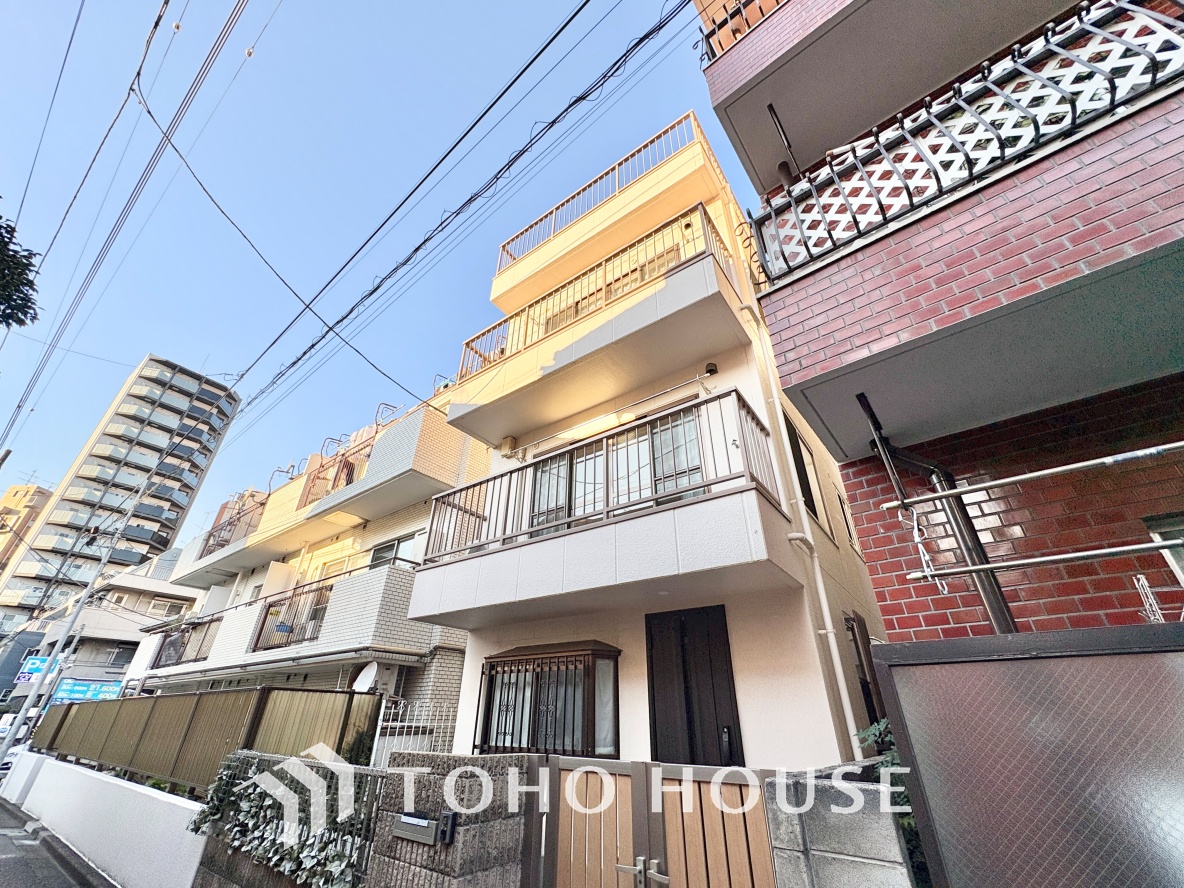 東京都文京区本駒込５丁目