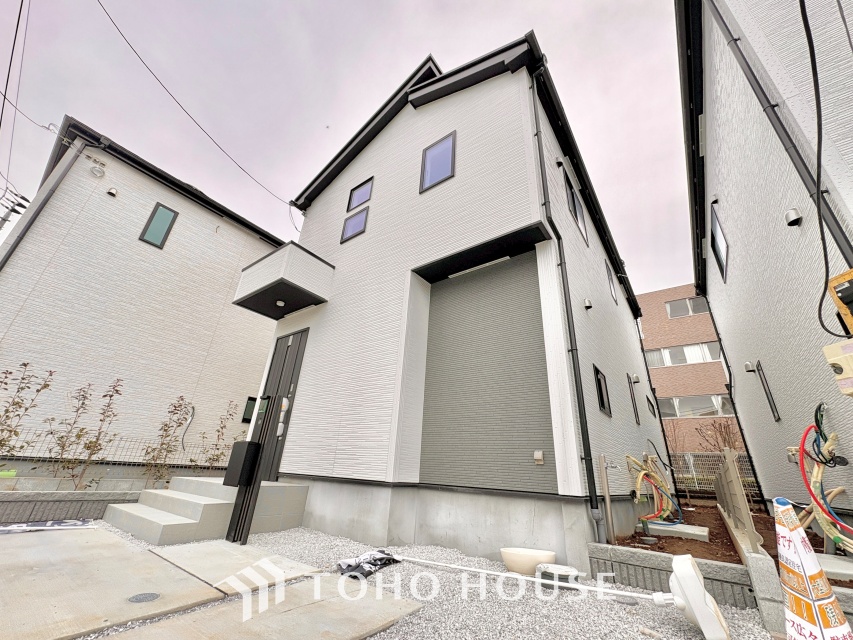 東京都世田谷区喜多見１丁目