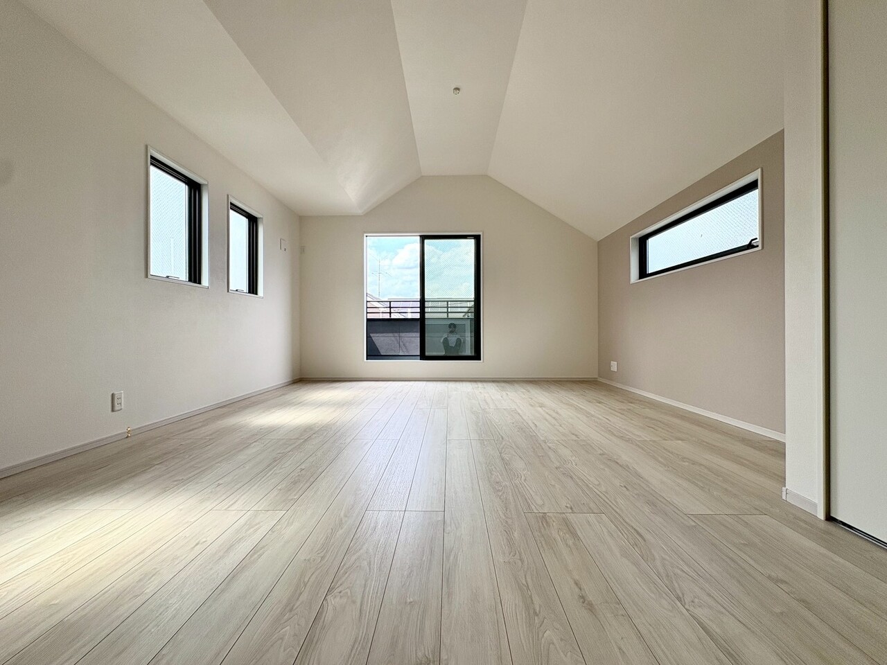 東京都小金井市東町１丁目