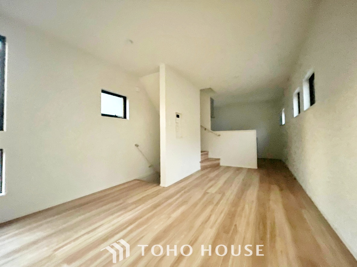 現在建築中◆Sunshine◆光が燦々と入り、いるだけで気持ちいい。「開放的でゆとりあるお部屋です。」