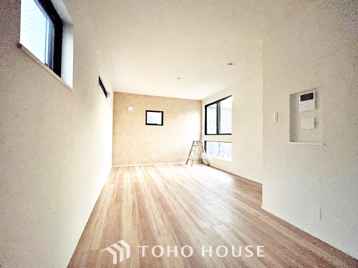 現在建築中◆煌びやか◆愛おしい家族との団欒の時間をより一層幸せなものに感じさせる煌びやかなLDK。輝かしい毎日が待っています。