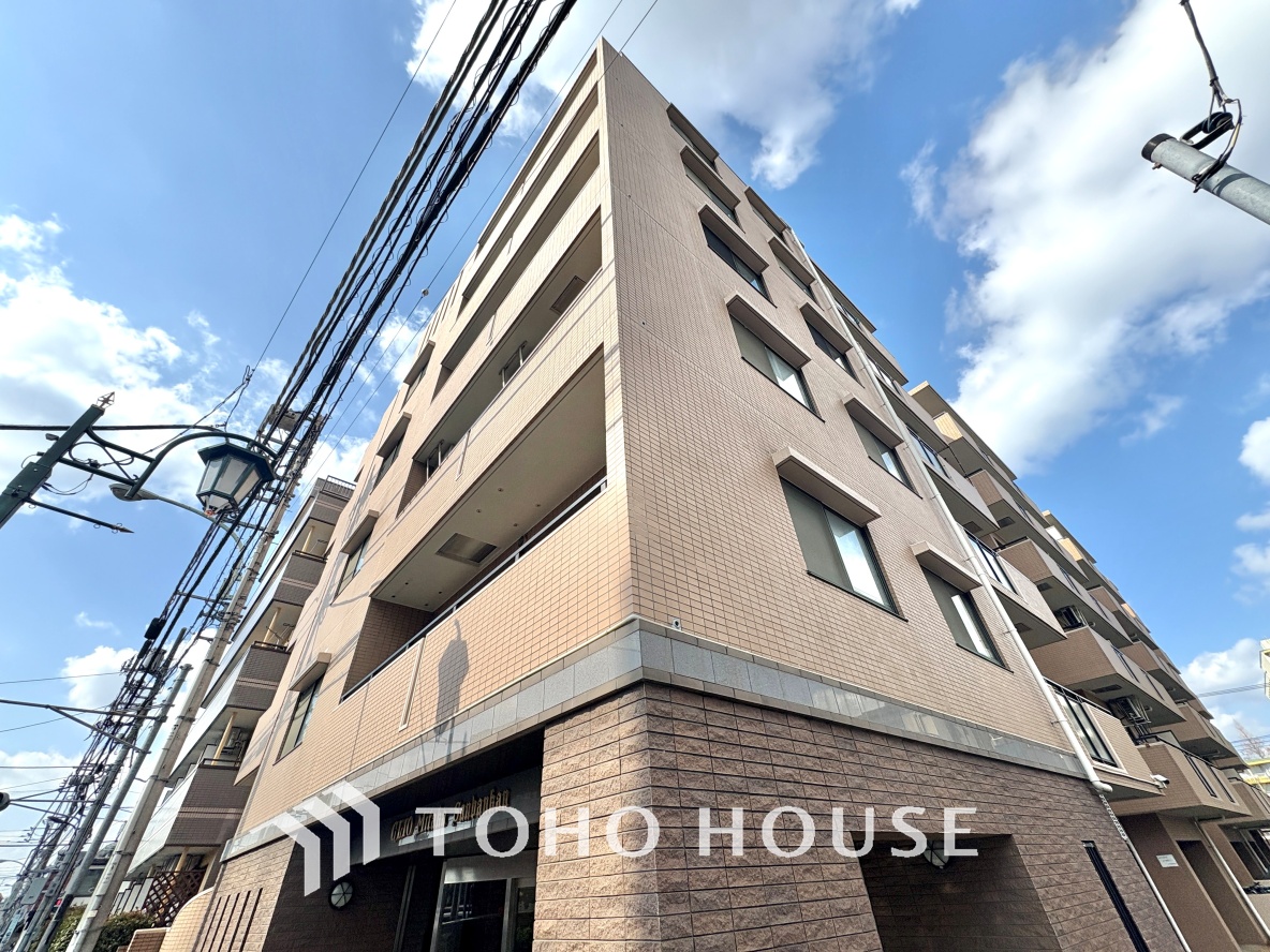 東京都三鷹市新川６丁目２７-１３